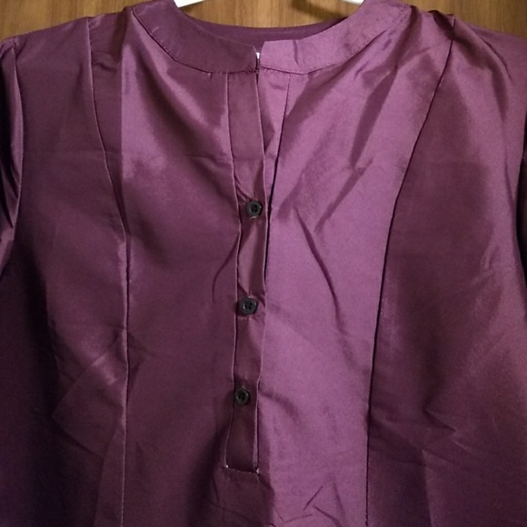 Silk blouse - Picture 3 of 3